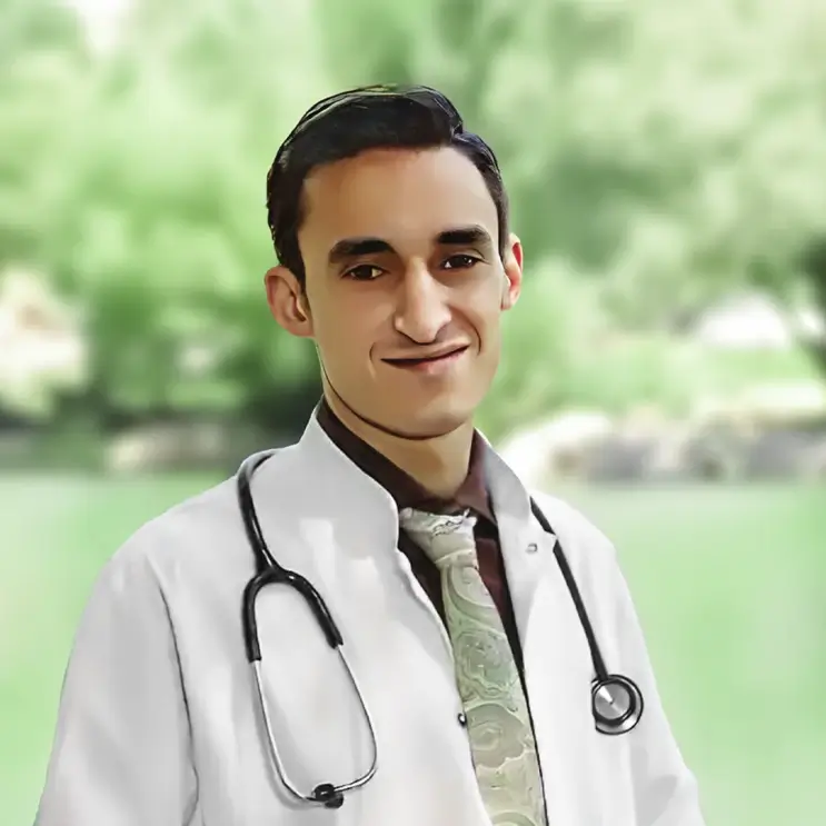 الدكتور طبيب جراحة القلب والأوعية محمد اياد الطبل